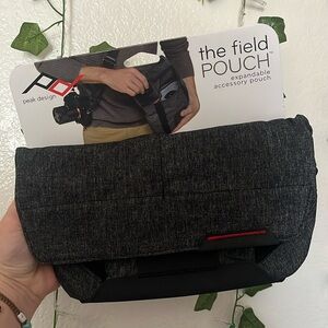 Peak Design Field Pouch Accessory Bag